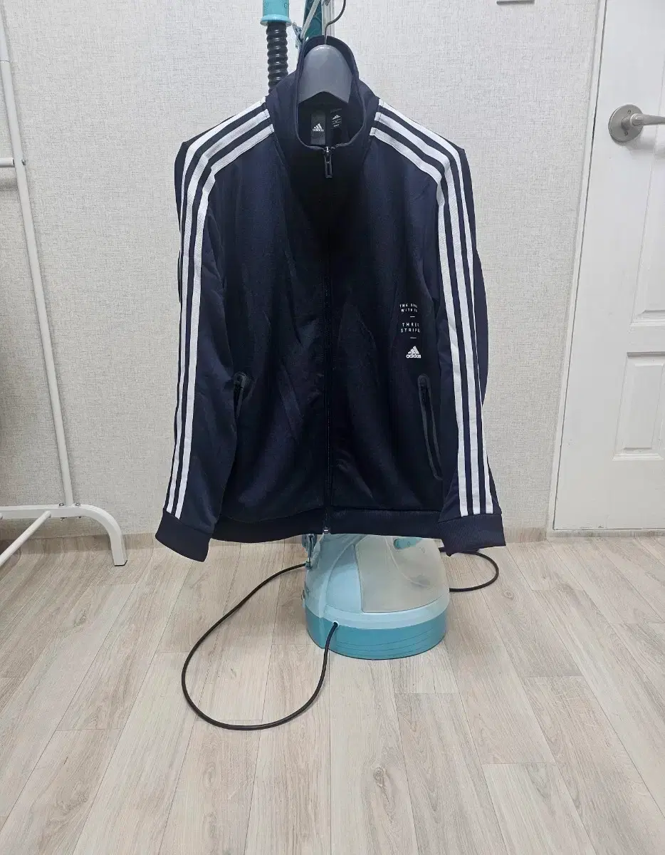 thumbnail-0